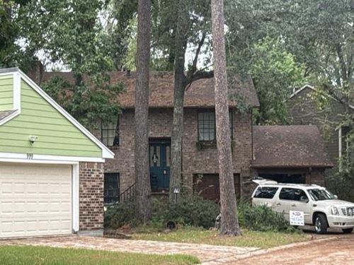 995 N Red Cedar Cir, The Woodlands, TX, 77380-3836 | Card Image