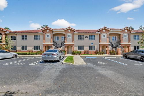 203-3790 N Jog Rd, West Palm Beach, FL, 33411-7455 | Card Image