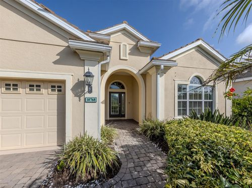 10768 Trophy Dr, ENGLEWOOD, FL, 34223-1909 | Card Image