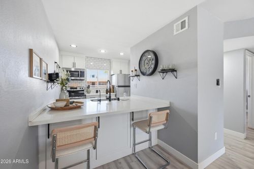 227b-7436 E Chaparral Rd, Scottsdale, AZ, 85250-7166 | Card Image