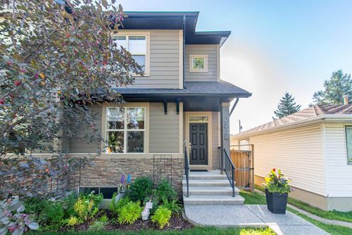 3524 41 St Sw, Calgary, AB, T3E3L5 | Card Image