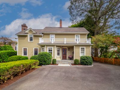 218 High Ridge Avenue, House other with 4 bedrooms, 3 bathrooms and 3 parking in Ridgefield CT | Image 2