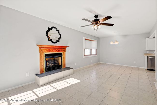 70 Crest Dr, House other with 3 bedrooms, 2 bathrooms and null parking in Howell NJ | Image 8