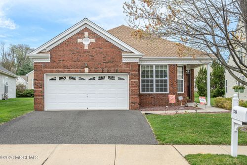 30 Wieczorkowski Ave, Parlin, NJ, 08859-3164 | Card Image