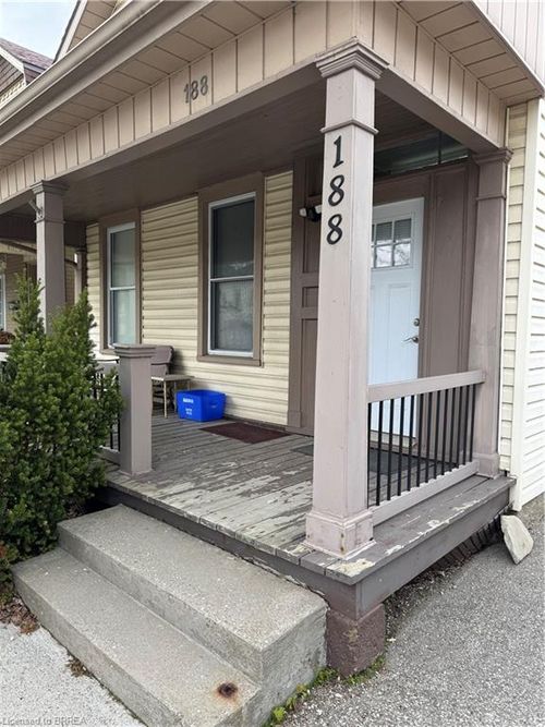 188 Brant Ave, Brantford, ON, N3T3H9 | Card Image