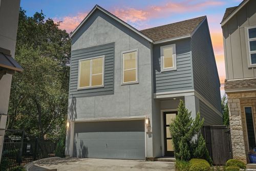 27-7914 Roanoke Run, San Antonio, TX, 78240-5248 | Card Image