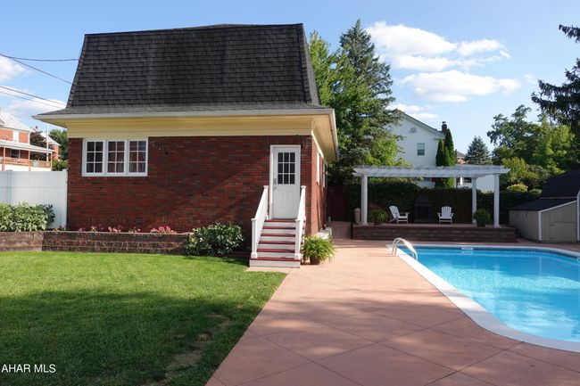 701 Spang St, House other with 8 bedrooms, 8 bathrooms and null parking in Roaring Spring PA | Image 7