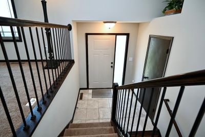 3 Split Entryway.jpg | Image 3