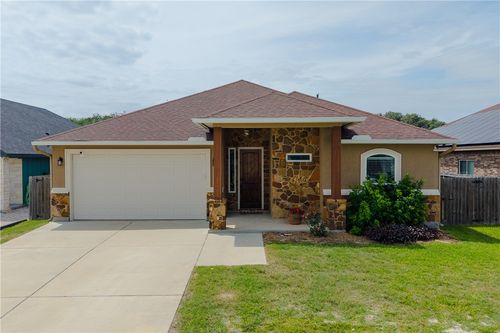 2526 Handlin Dr, Corpus Christi, TX, 78418-5533 | Card Image