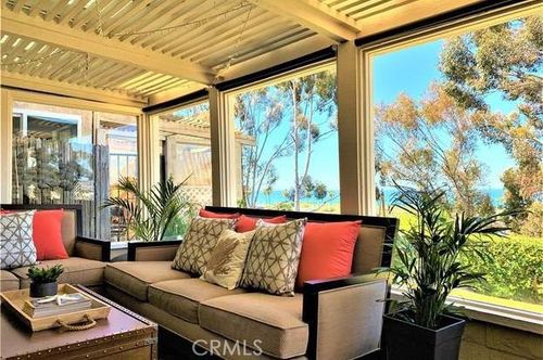 15-15 Vista Encanta, San Clemente, CA, 92672-3126 | Card Image