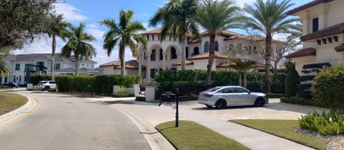 7130 Lemon Grass Dr, Parkland, FL, 33076-3949 | Card Image