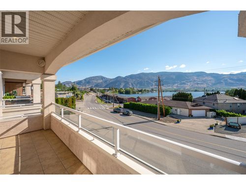 301-5820 89th St, Osoyoos, BC, V0H1V1 | Card Image