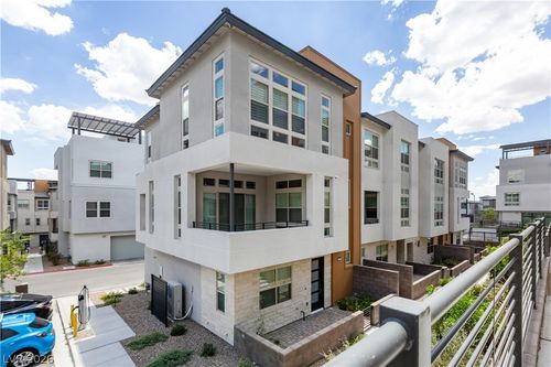 647 Spotted Falcon St, Las Vegas, NV, 89138-6387 | Card Image