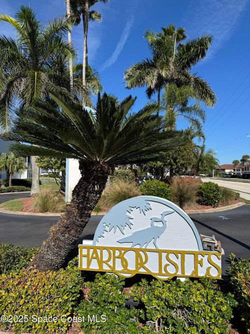 423-540 Brevard Ave, Cocoa Beach, FL, 32931-4441 | Card Image