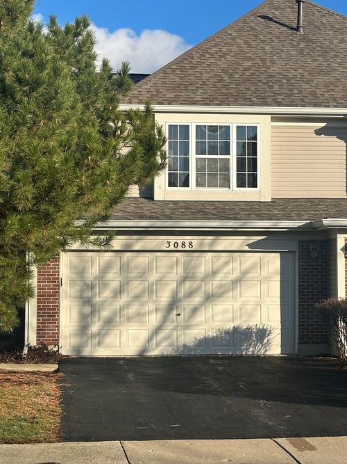 3088 Serenity Ln, Naperville, IL, 60564-4669 | Card Image