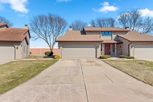 c-2409 Cedar Ridge Court, Ashwaubenon, WI, 54313 | Card Image