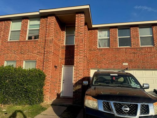 9213 Old Clydesdale Dr, Fort Worth, TX, 76123-3551 | Card Image