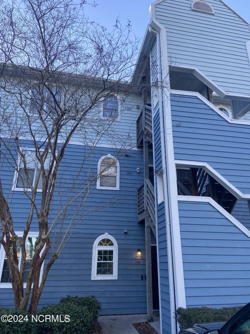 apt-203-4230 Wilshire Boulevard, Wilmington, NC, 28403 | Card Image