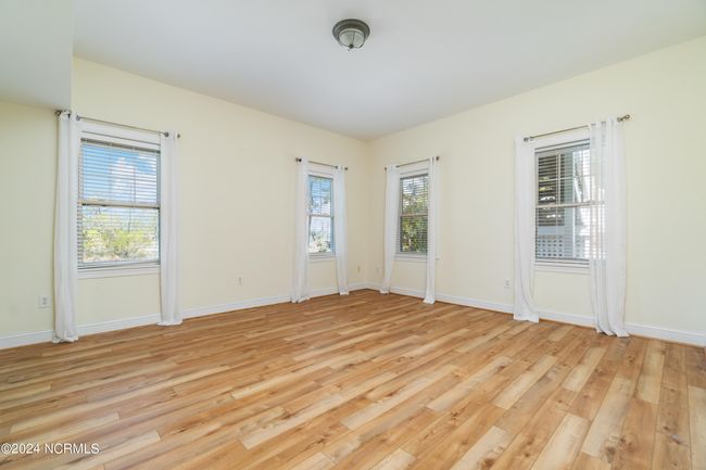 5 West Ct, House other with 6 bedrooms, 5 bathrooms and 1 parking in Pine Knoll Shores NC | Image 47