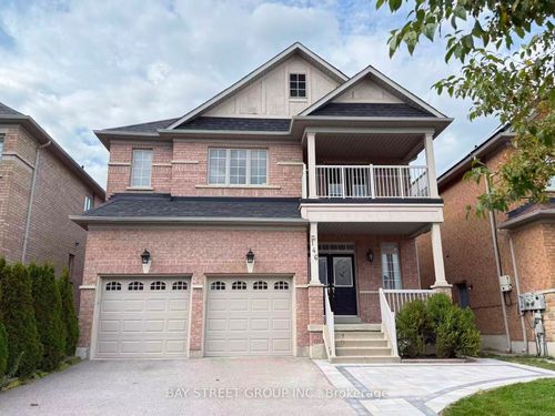 146 Ivy Glen Dr, Maple, ON, L6A0P1 | Card Image