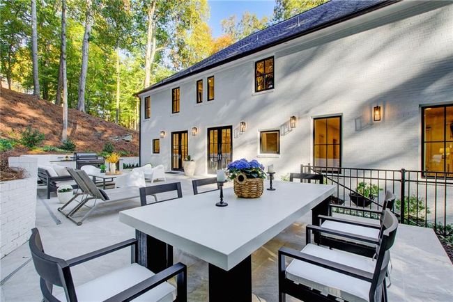 6090 River Chase Cir, House other with 4 bedrooms, 5 bathrooms and 2 parking in Sandy Springs GA | Image 23