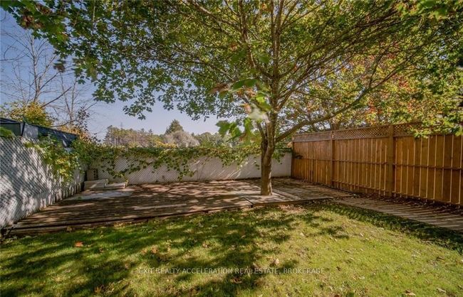 1302 Brackenwood Cres, House attached with 4 bedrooms, 2 bathrooms and 1 parking in Kingston ON | Image 35