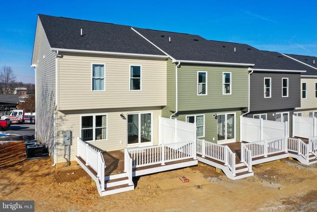 332 W 11 Th St, Townhouse with 3 bedrooms, 4 bathrooms and null parking in FRONT ROYAL VA | Image 39