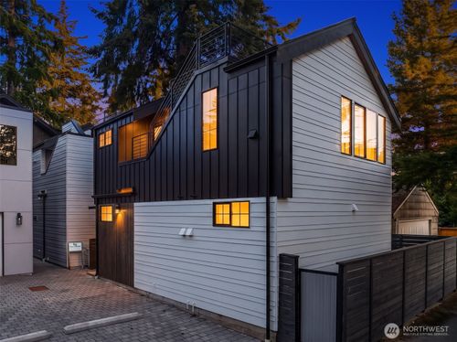 12713 4th Ave Nw, Seattle, WA, 98177-4227 | Card Image