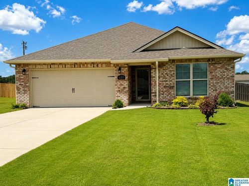 1107 Colonial Dr Sw, Cullman, AL, 35055-1112 | Card Image