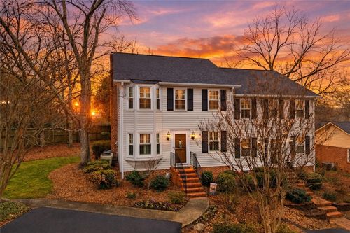 4-900 N Main Street, Greenville, SC, 29609 | Card Image