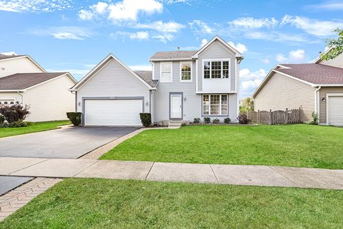 2033 Wedgewood Cir, Romeoville, IL, 60446-5077 | Card Image