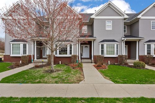 2942 Heinz Road, Iowa City, IA, 52240 | Card Image