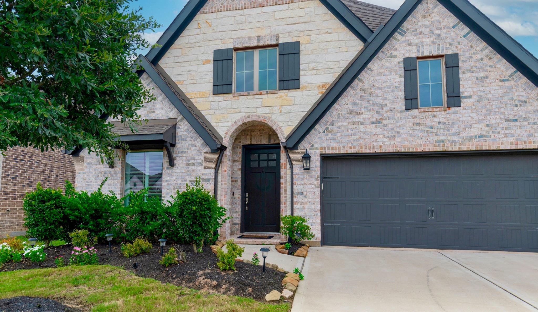 Residential Lease in Brookshire 2