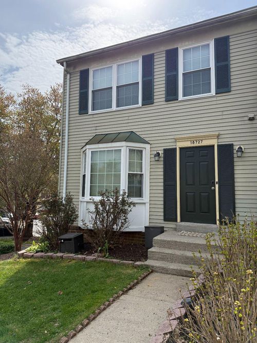 18727 Winding Creek Pl, GERMANTOWN, MD, 20874-1951 | Card Image