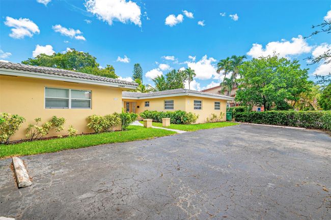 10361 Nw 36 Th St, Home with 0 bedrooms, 0 bathrooms and 4 parking in Coral Springs FL | Image 5