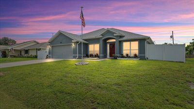 911 Lamplighter Drive Nw, House other with 4 bedrooms, 2 bathrooms and null parking in Palm Bay FL | Image 1