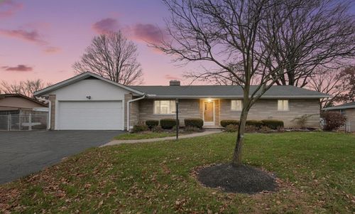 122 Obetz Rd, Columbus, OH, 43207-4031 | Card Image