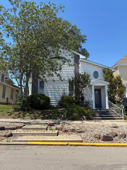 106 W 4th St, Bicknell, IN, 47512-1712 | Card Image