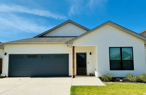 706 Cirrus Lane, Fredericksburg, TX, 78624 | Card Image