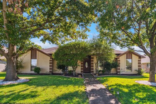 4436 Emerson Dr, Plano, TX, 75093-6729 | Card Image