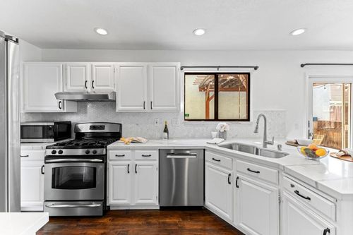 1165 Lerma Ln, Gilroy, CA, 95020 | Card Image