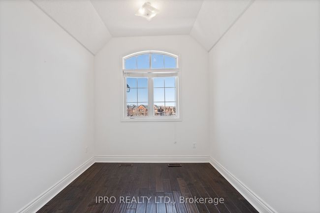 470 Savoline Blvd, House attached with 4 bedrooms, 3 bathrooms and 2 parking in Milton ON | Image 26