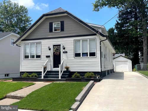 21 E Park Ave, HADDON TOWNSHIP, NJ, 08107-1032 | Card Image