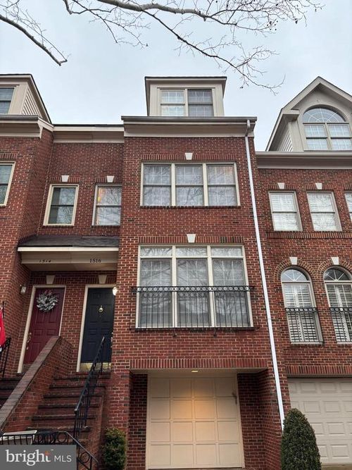1516 N Colonial Ter, ARLINGTON, VA, 22209-1406 | Card Image