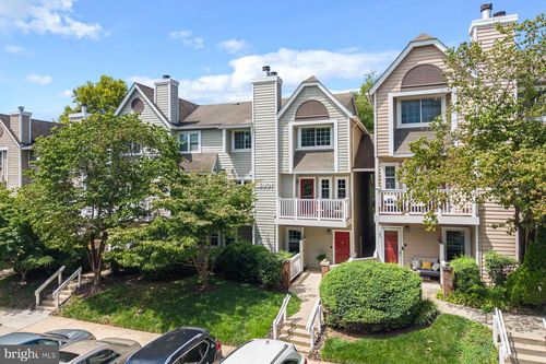 150-5801 Inman Park Cir, ROCKVILLE, MD, 20852-7404 | Card Image