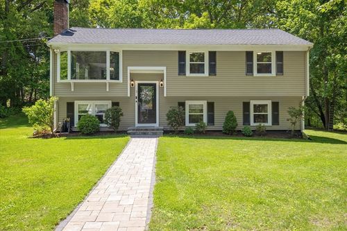 2 Wilson Ln, Plymouth, MA, 02360-1510 | Card Image
