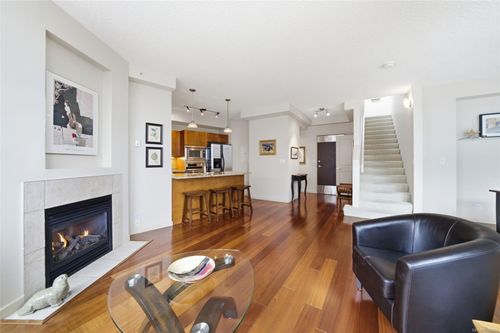 609-827 Fairfield Rd, Victoria, BC, V8V5B2 | Card Image