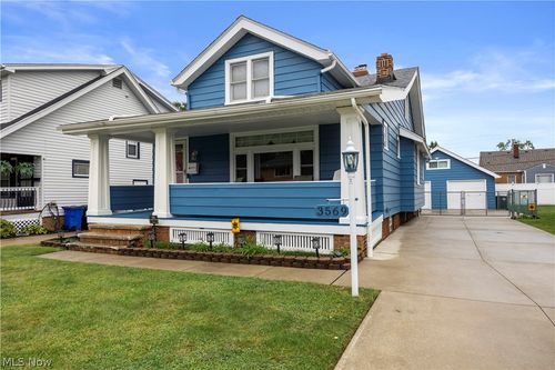 3569 Warren Rd, Cleveland, OH, 44111-3036 | Card Image
