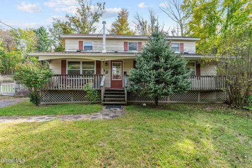 233 Maple Ave, Delanson, NY, 12053-2842 | Card Image