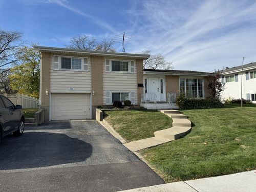 926 Cherry Ln, Lombard, IL, 60148-3659 | Card Image